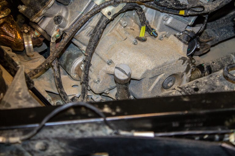 Changing a CanAm Defender