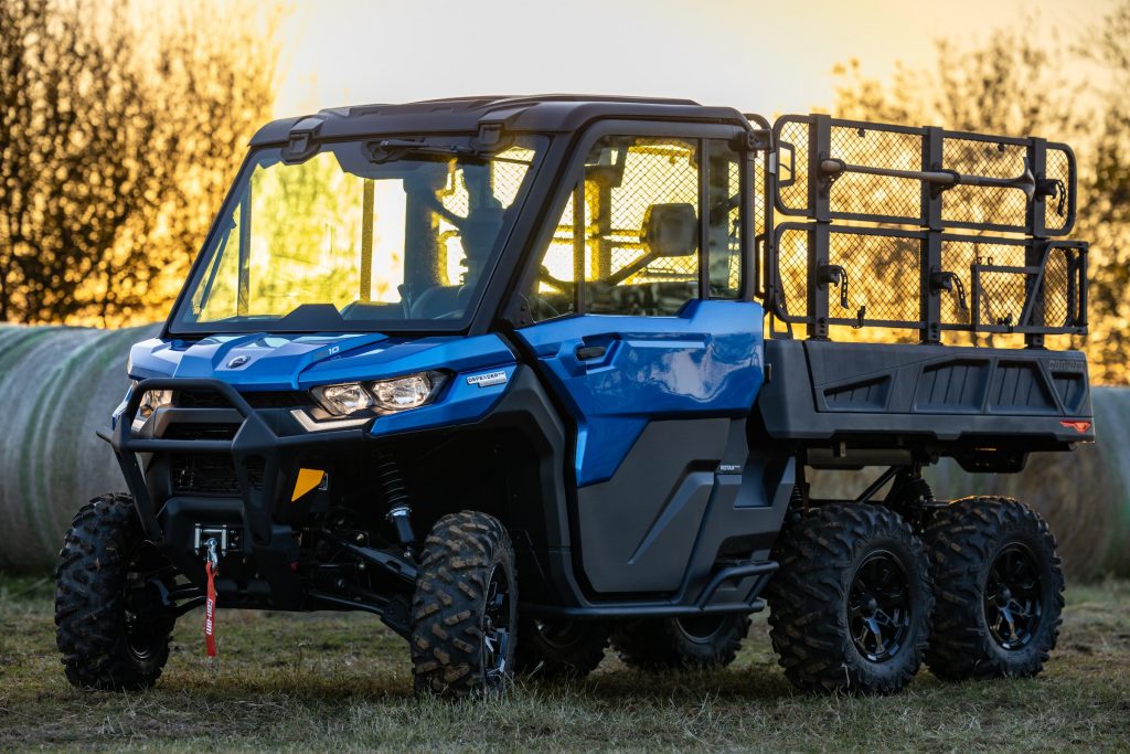 2022 Can-Am Defender 6x6 Limited