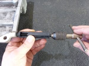 How to repair damaged threads