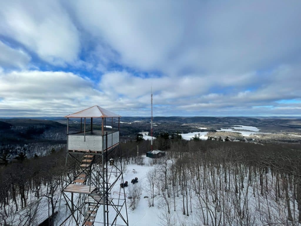 Winter ATV riding in the Upper Laurentians 