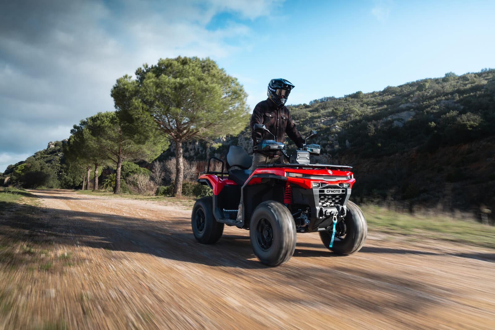 The 2027 CFORCE C5 steps up to a 499cc powerplant.